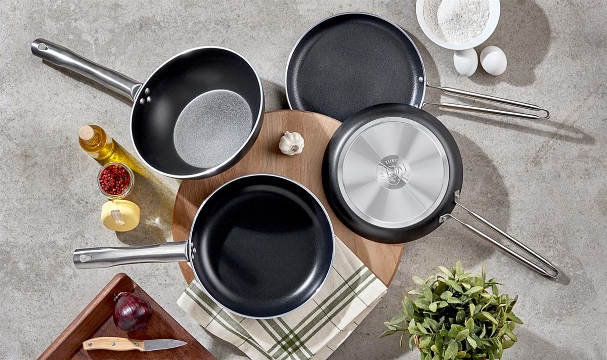 ABM Millennium Round Wok Pan 26cm (A 114WK 26) - iFoodservice Online