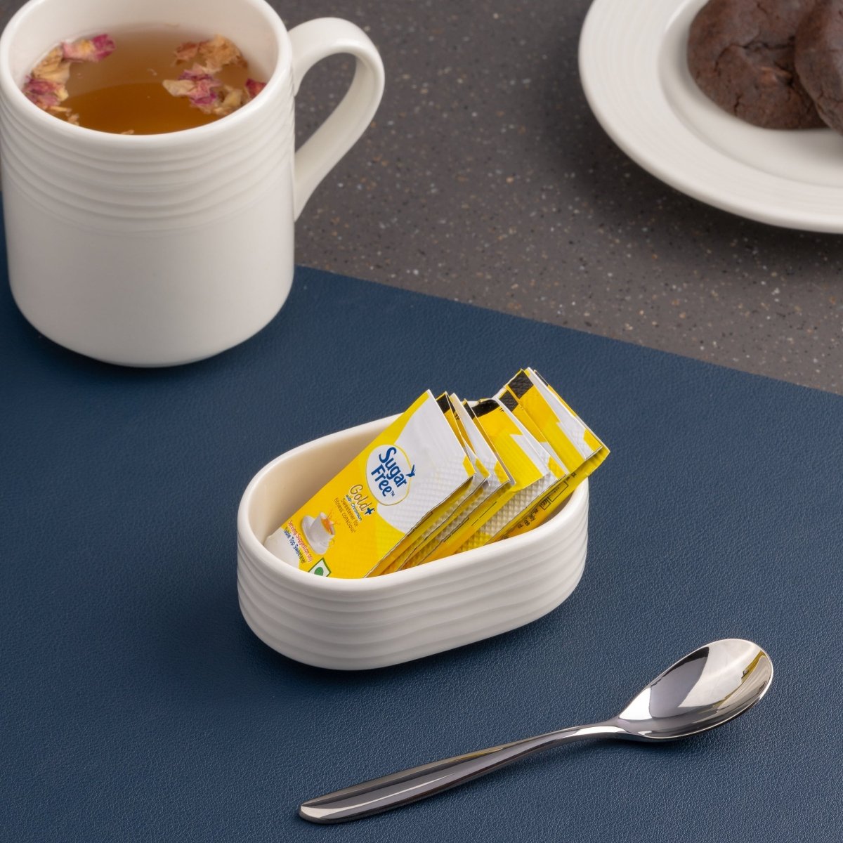 Ariane Prime 3 1/2" x 2" White Eclipse Porcelain Sugar Pack Holder - 12/Case (APRARN120077001) - iFoodservice Online