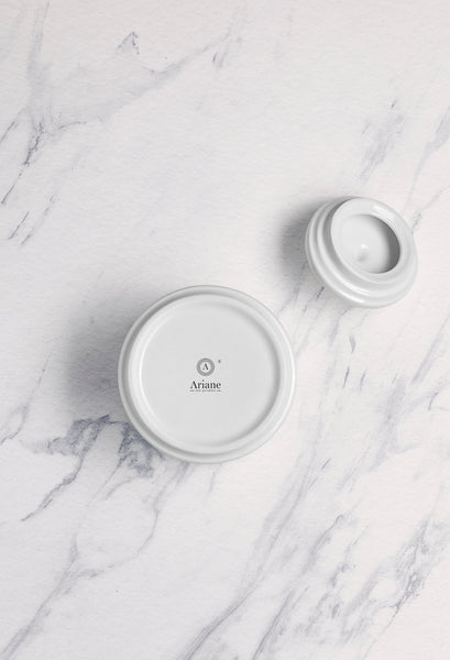 Ariane Prime 9 1/8 Oz Prime - Warm White Porcelain Sugar Pot With Lid - 4/Case (APRARN000066027) - iFoodservice Online