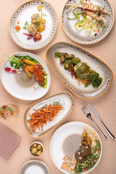 Ariane Selas 8 1/4" Jaguar Porcelain Stackable Plate - 4/Case (ASEARND51A11021) - iFoodservice Online