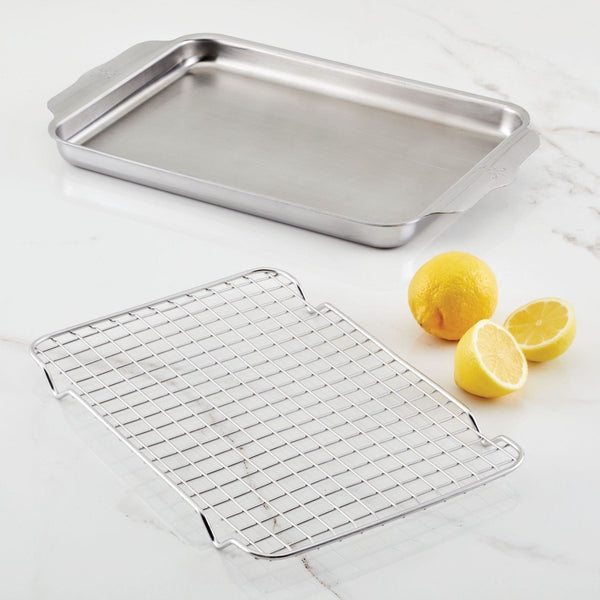 Hestan OvenBond® 9" x 12" Tri-ply Clad Stainless Steel Quarter Sheet Pan with Rack (48822) - iFoodservice Online