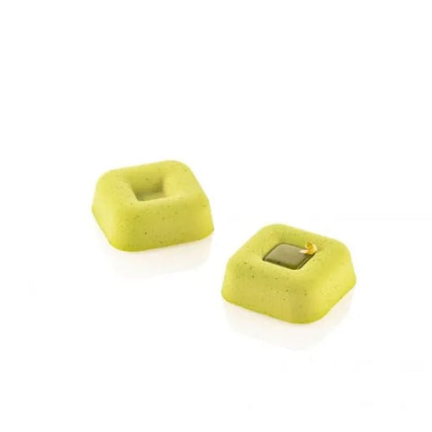 Louis Tellier Silikomart 60x40 - Square Savarin - N.28 68x68x26mm (SQ090) - iFoodservice Online