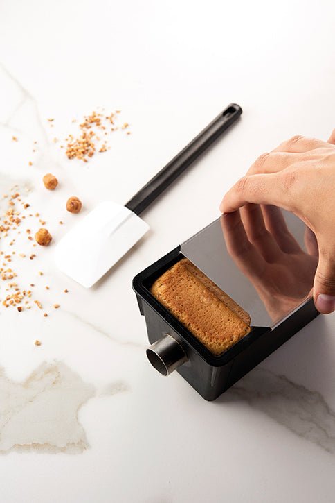 Matfer Bourgeat Lid For Exoglass Cake Mold With Fillable Middle 12" (346086) - iFoodservice Online