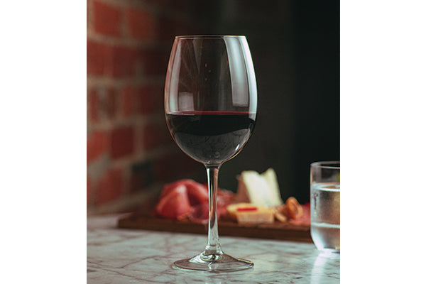 Hospitality Brands Victoria 19.75 oz. Tall Wine (Pack of 6) HGV1093-006