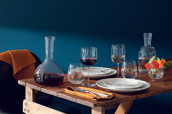 Hospitality Brands Borough Wine Glass 15 oz. (Pack of 4) HGLBG13 - 004 - iFoodservice Online