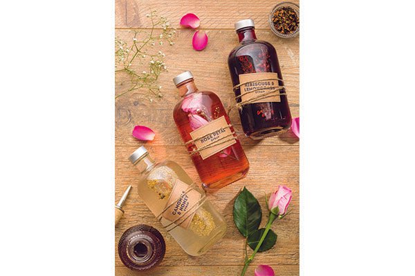 Hospitality Brands Era Lidded Bottle (Pack of 12) HG91000 - 012 - iFoodservice Online