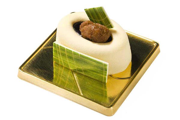 Louis Tellier Silikomart - Medium Oval Savarin Red Mold 2 3/4'' X 2'' X 1'' H (SF084) - iFoodservice Online