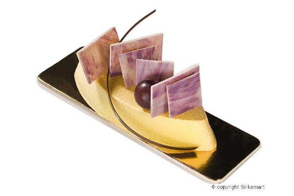 Louis Tellier Silikomart - Silicone Mould N. 9 Big Boat 100x44 H 15 Mm (SF039) - iFoodservice Online