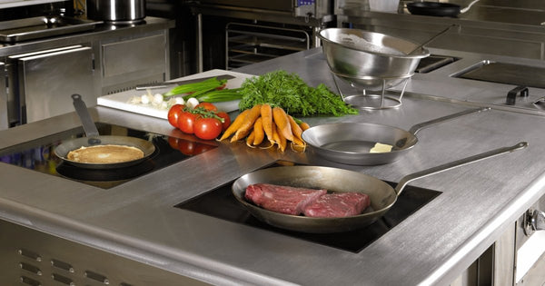 Matfer Bourgeat Black Steel Frying Pan, Round, 9 1/2" 62002 - iFoodservice Online