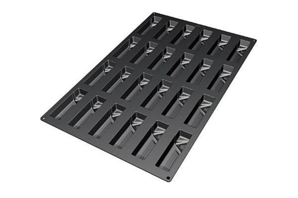 Louis Tellier Silikomart -Triangle 60 X 40 Mold (SQ037)